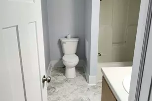 404 S Jefferson St, Hastings, MI 49058 - Photo 8