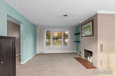 3348 Poinsettia Avenue SE, Grand Rapids, MI 49508 - Photo 4
