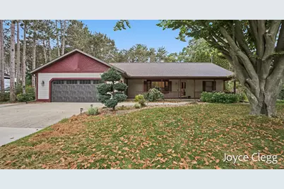 12087 Sandy Woods Drive, Grand Haven, MI 49417 - Photo 42