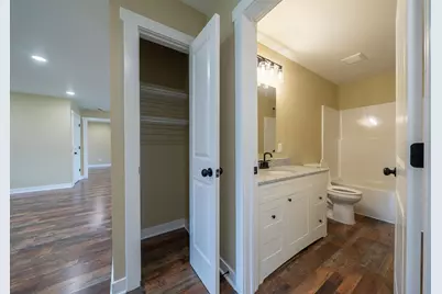 4080 Lakeview Dr, New Era, MI 49446 - Photo 18