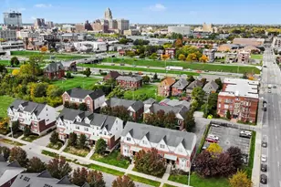 301 E Palmer St, Detroit, MI 48202 - Photo 28
