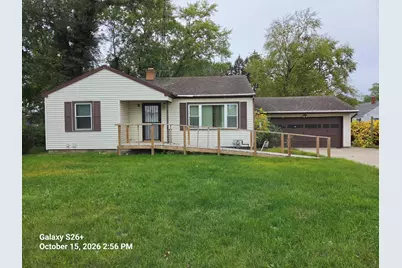 1858 Broadway, Benton Harbor, MI 49022 - Photo 1