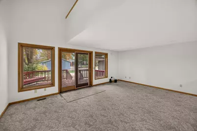 7724 W Lake Drive, Canadian Lakes, MI 49346 - Photo 16