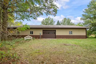 8972 Cleveland Ave, Baroda, MI 49101 - Photo 48