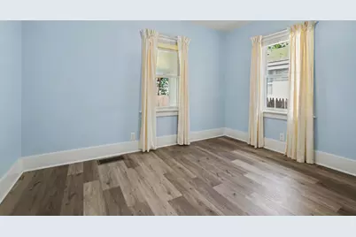 106 Marshall Street, Jackson, MI 49202 - Photo 10