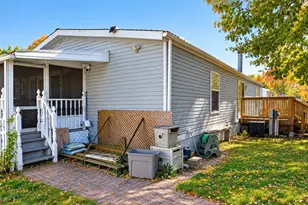 63 Tammy Dr, Battle Creek, MI 49037 - Photo 30