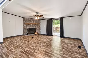 63 Tammy Dr, Battle Creek, MI 49037 - Photo 12