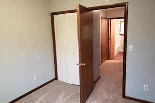 1351 S S Center Rd, Saginaw, MI 48638 - Photo 6
