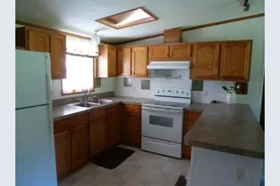 108 Hatfield Road, Niles, MI 49120 - Photo 2