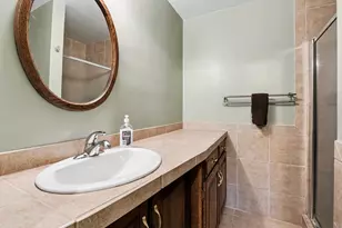 859 Paradise Lake Dr SE, Grand Rapids, MI 49546 - Photo 20