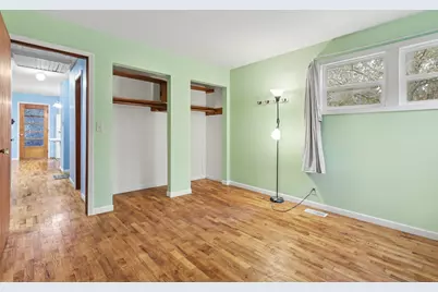 244 N 23rd Street N, Springfield, MI 49037 - Photo 16
