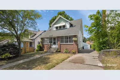 1229 Dickinson Street SE, Grand Rapids, MI 49507 - Photo 2