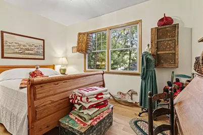 2501 Lake Vista Drive, Saint Joseph, MI 49085 - Photo 18