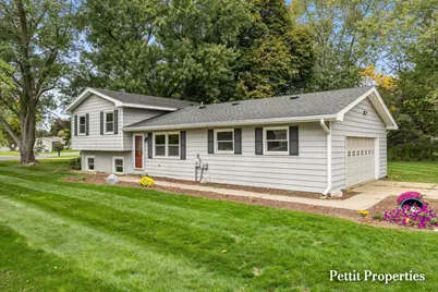 92 Aldon Lane, Ionia, MI 48846 - Photo 2