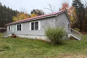 2171 S Walnut Ave, White Cloud, MI 49349 - Photo 1
