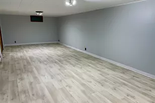 56690 Orchard Ln, Bangor, MI 49013 - Photo 18