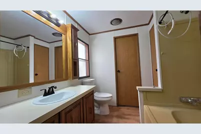 1236 E Tamarack Road, Edmore, MI 48829 - Photo 18
