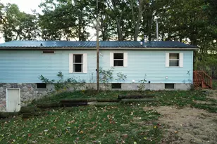 1236 E Tamarack Rd, Edmore, MI 48829 - Photo 4
