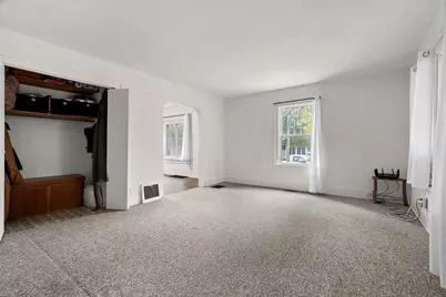 570 Harway Avenue, Kalamazoo, MI 49048 - Photo 4