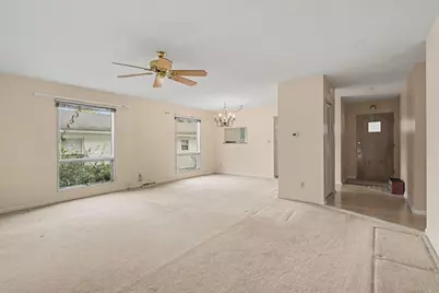 111 Lakeview Terrace, Paw Paw, MI 49079 - Photo 4