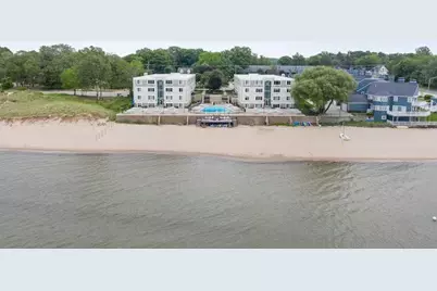 225 North Shore Drive #212, South Haven, MI 49090 - Photo 2