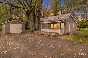 123 Sherman, Nashville, MI 49073 - Photo 1