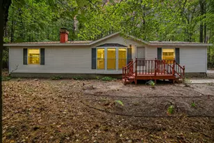 8855 Schultz St, Montague, MI 49437 - Photo 2