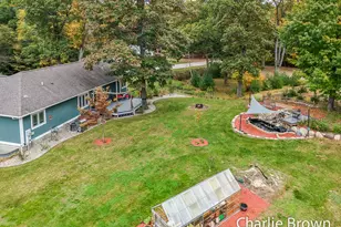 8586 Judson Ln, Montague, MI 49437 - Photo 16