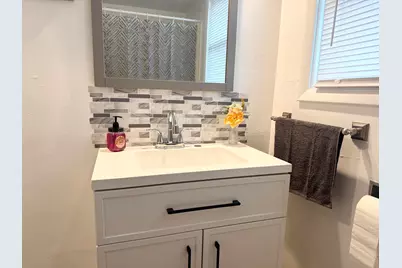 20931 Capital Avenue NE, Battle Creek, MI 49017 - Photo 18