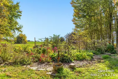 4065 40 Acre Town Road, Ionia, MI 48846 - Photo 14