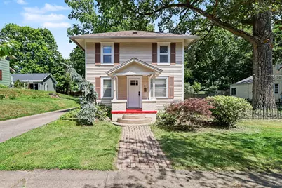 414 N Mulberry Street, Marshall, MI 49068 - Photo 1