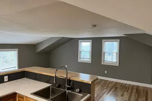 1011 Robinson St, Manistee, MI 49660 - Photo 2