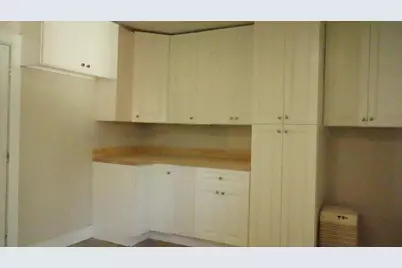116 E Prospect Street, Jackson, MI 49203 - Photo 6