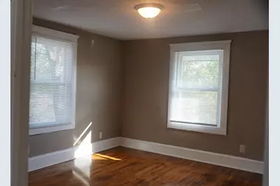116 E Prospect Street, Jackson, MI 49203 - Photo 10