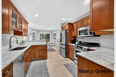 13046 Acacia Drive, Grand Haven, MI 49417 - Photo 10