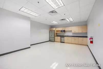 8436 Homestead Drive #202, Zeeland, MI 49464 - Photo 26