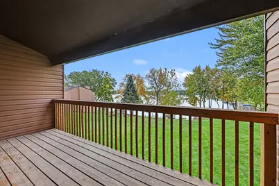 48181 Bayshore Drive, Belleville, MI 48111 - Photo 32