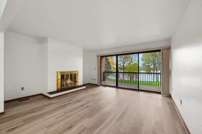 48181 Bayshore Drive, Belleville, MI 48111 - Photo 12
