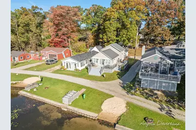 2904 Hall Street, Orleans, MI 48865 - Photo 34