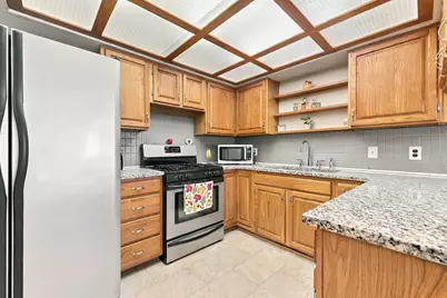 2560 Knapp Street NE, Grand Rapids, MI 49505 - Photo 12