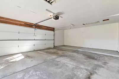2560 Knapp Street NE, Grand Rapids, MI 49505 - Photo 40