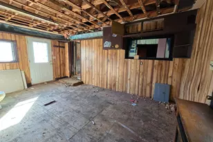 6363 E Bacon Rd, Hillsdale, MI 49242 - Photo 12