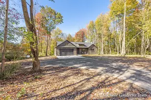 6381 Wood School Rd, Freeport, MI 49325 - Photo 4