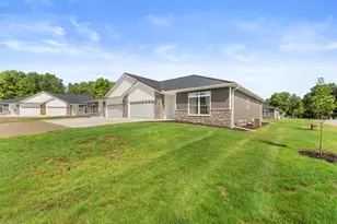 243 Auseon Ct, Hillsdale, MI 49242 - Photo 28