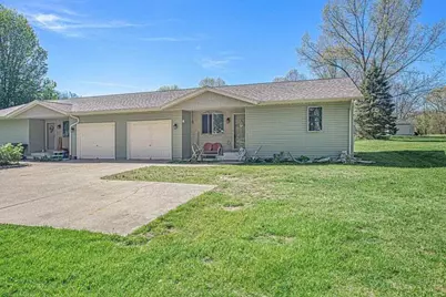 1240 103rd Avenue, Plainwell, MI 49080 - Photo 1