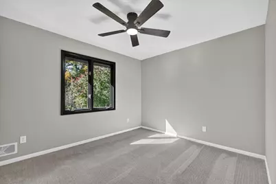 152 Briars Farm Lane, Battle Creek, MI 49017 - Photo 32