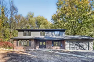 152 Briars Farm Ln, Battle Creek, MI 49017 - Photo 1