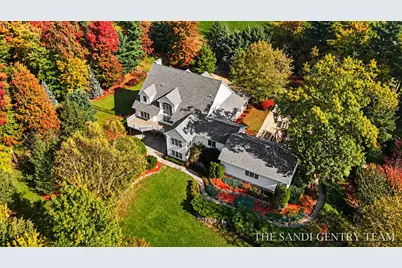 2622 Primrose Creek Drive, Fruitport, MI 49415 - Photo 2