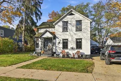 225 N Union Street, Sparta, MI 49345 - Photo 2