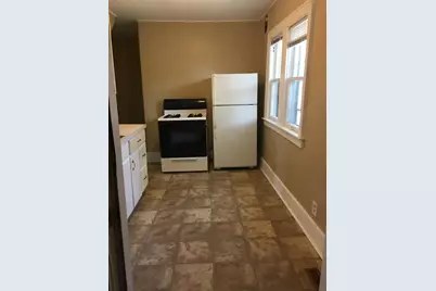 527 Kenwood Street NE, Grand Rapids, MI 49505 - Photo 6